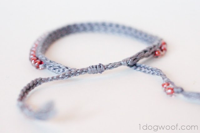 One Dog Woof: Crochet Bracelet with Beads