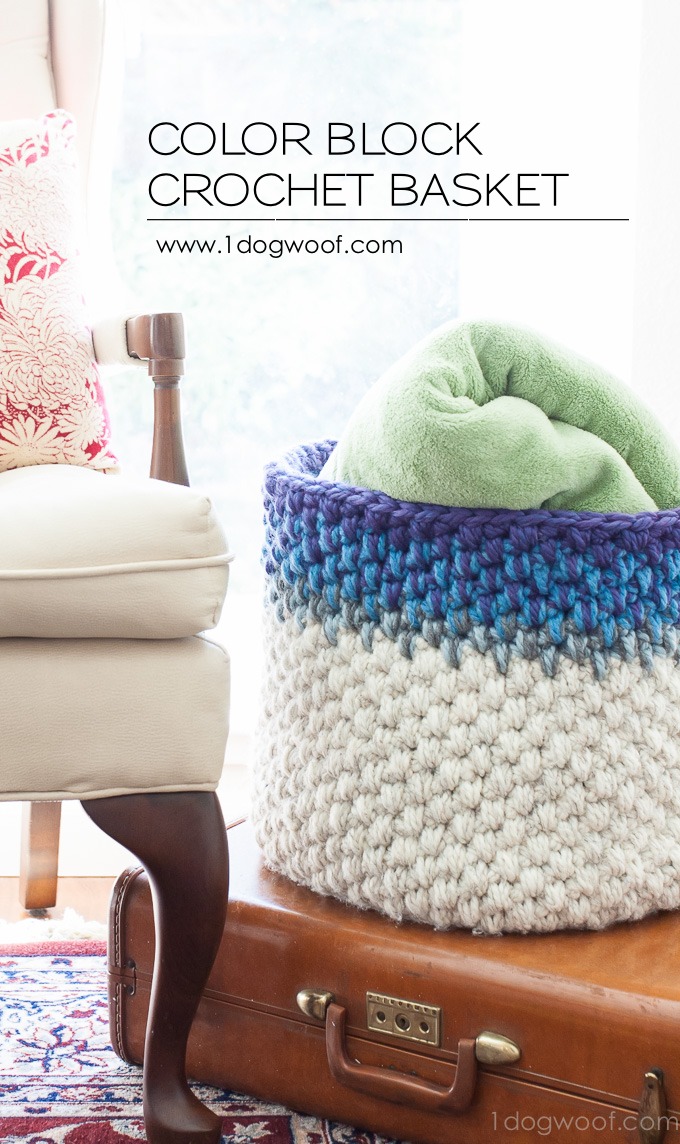 Free pattern for an gorgeous basket.  The mixed color block would be great for scrap busting.  | www.1dogwoof.com