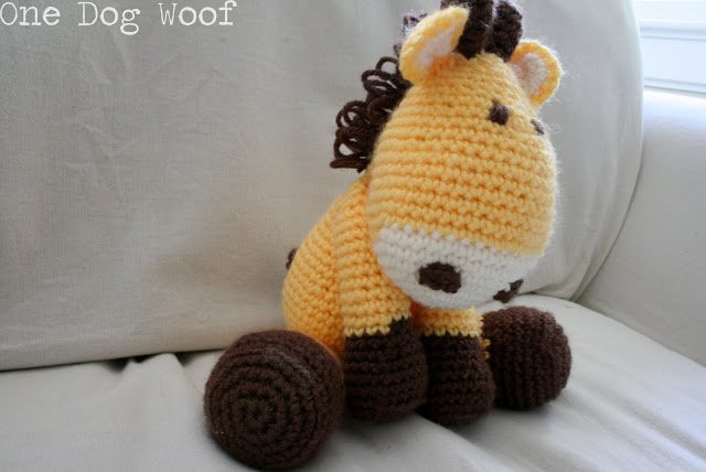 Crochet Giraffe Amigurumi | One Dog Woof | #crochet