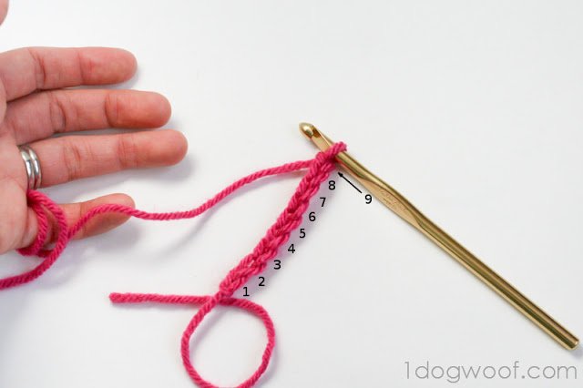 How to crochet a chain