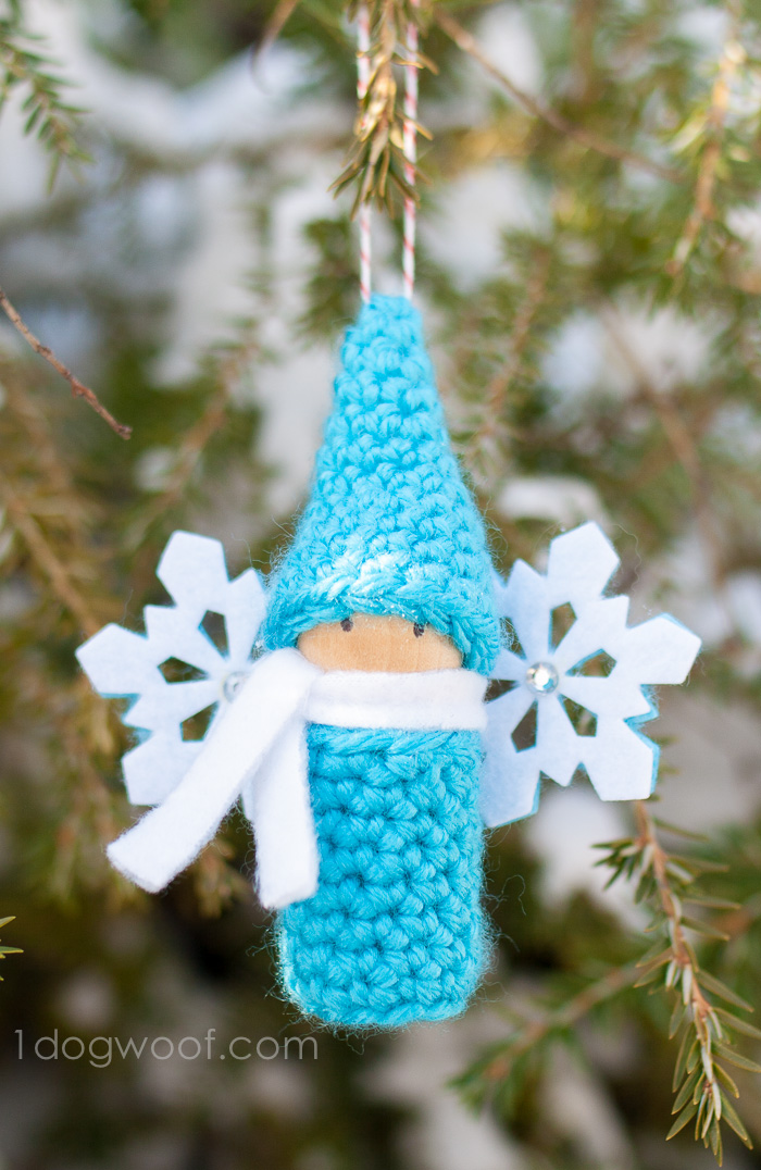 crochet gnome with fairy wings ornament. www.1dogwoof.com
