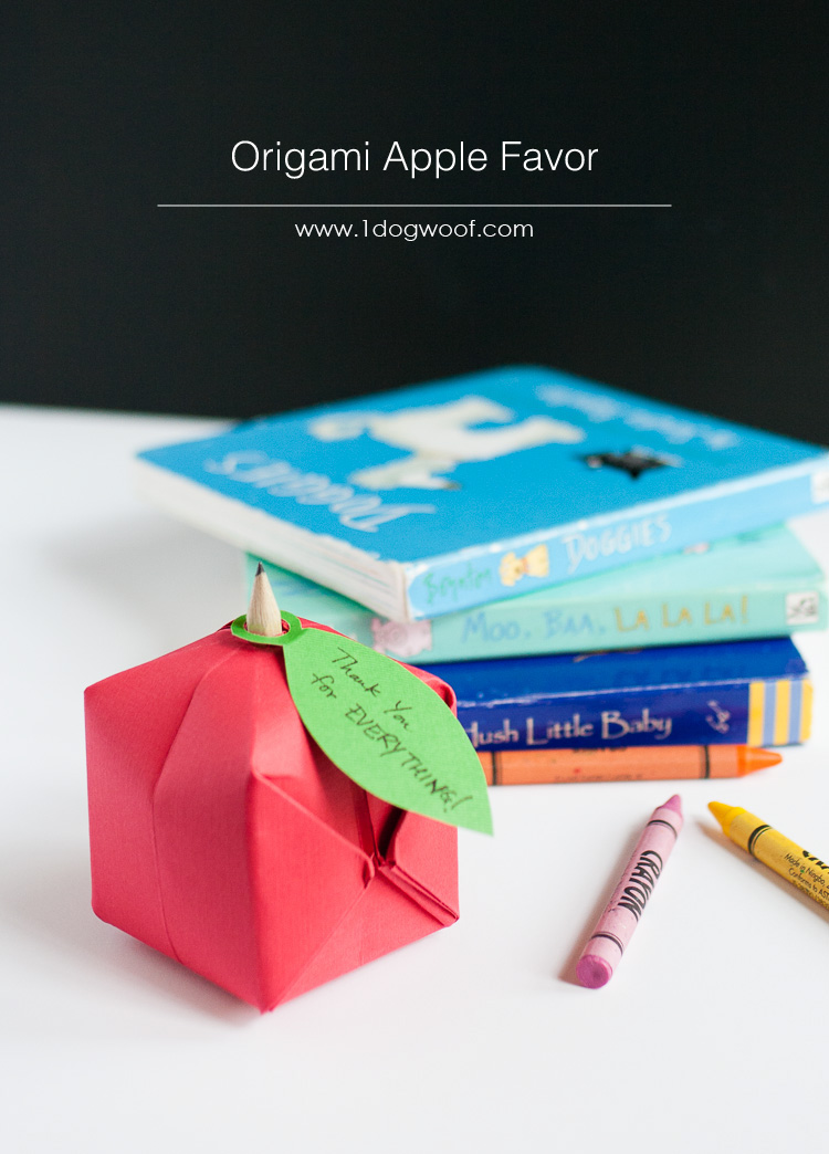 Origami Apple Favor. Would be great for back-to-school. | www.1dogwoof.com