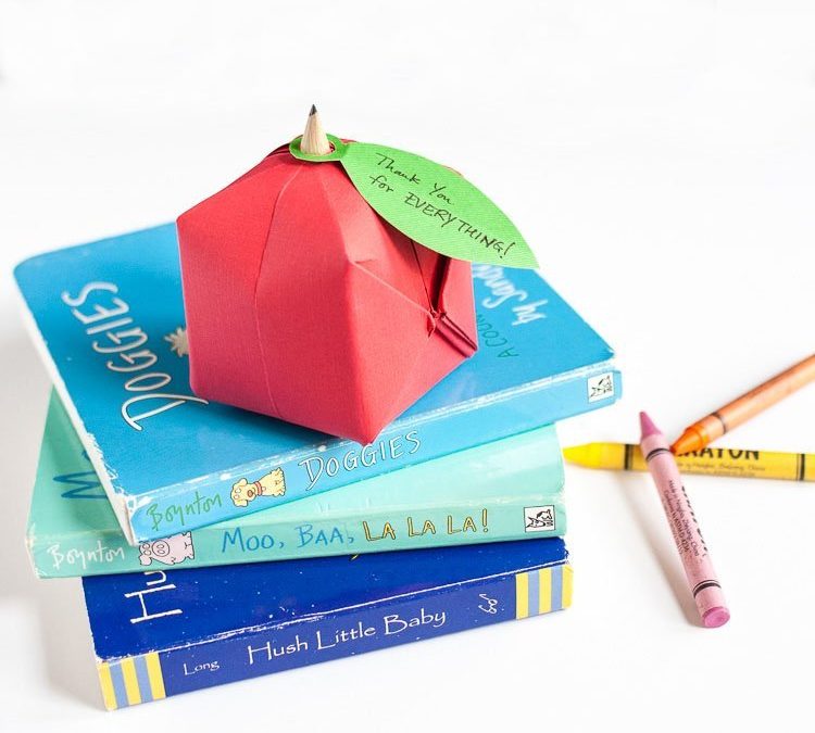 Origami Apple Favor