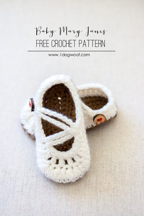 Free baby mary janes crochet pattern. Adorable! | www.1dogwoof.com
