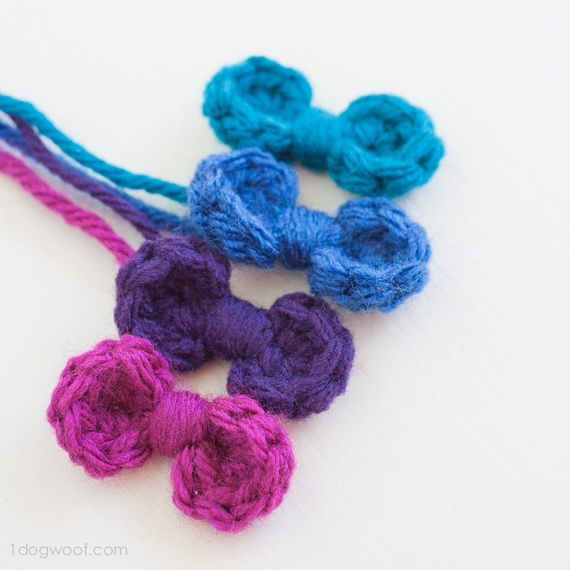 A rainbow of crochet mini bows. | www.1dogwoof.com