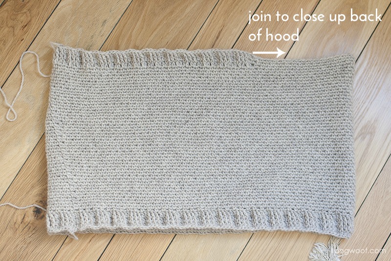 hideaway-hooded-scarf-17-text