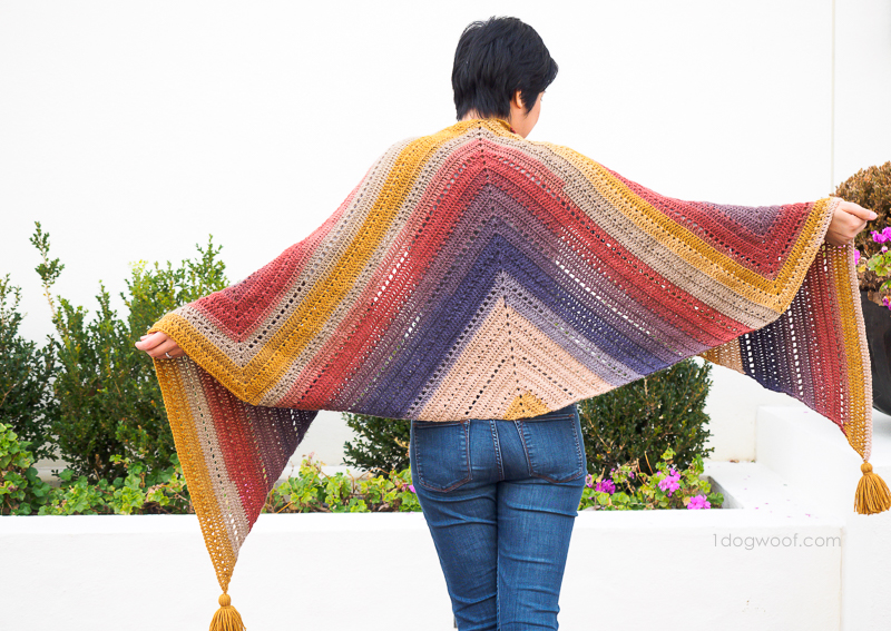 25 Easy Crochet Shawls and Wraps to Make This Spring. Try one of these free crochet patterns or paid crochet patterns to make triangle and rectangle light, lace striped, colorful crochet shawls this spring and summer. Most of these patters are easy, use cake yarn, and would make great stash busters. | TLYCBlog.com