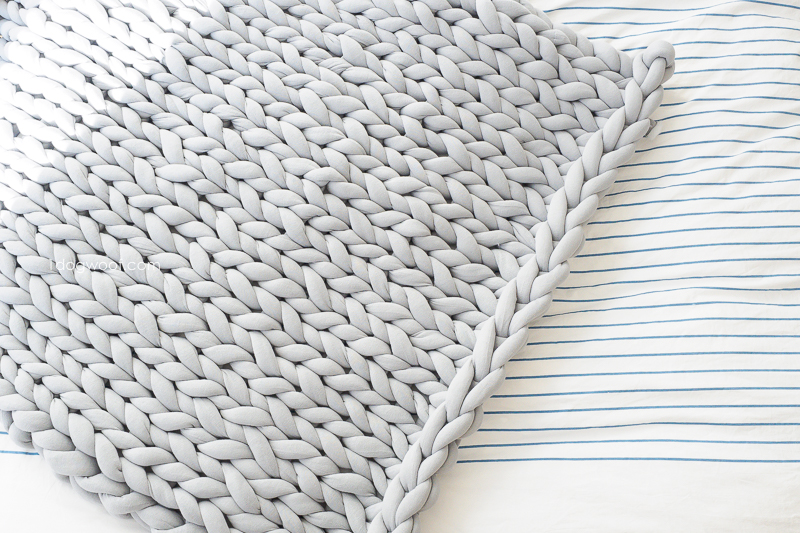 super chunky knit blanket