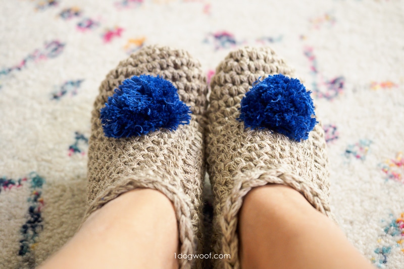 easy beginner friendly crochet slipper kit